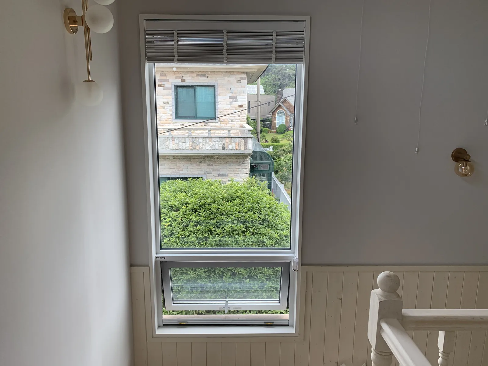 부여 아파트 거실 창문 자외선차단필름 시공