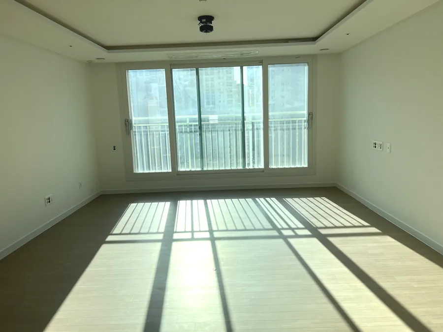 고양 아파트 자외선차단필름 거실 창문 시공 완료